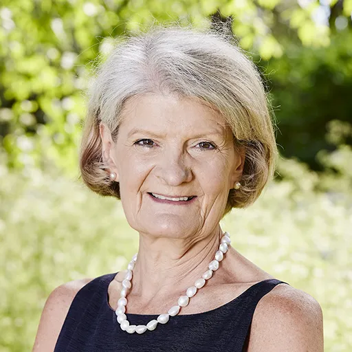 Dame Fiona Reynolds